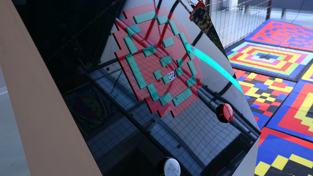 Control panel and graphic elements from Ici on danse